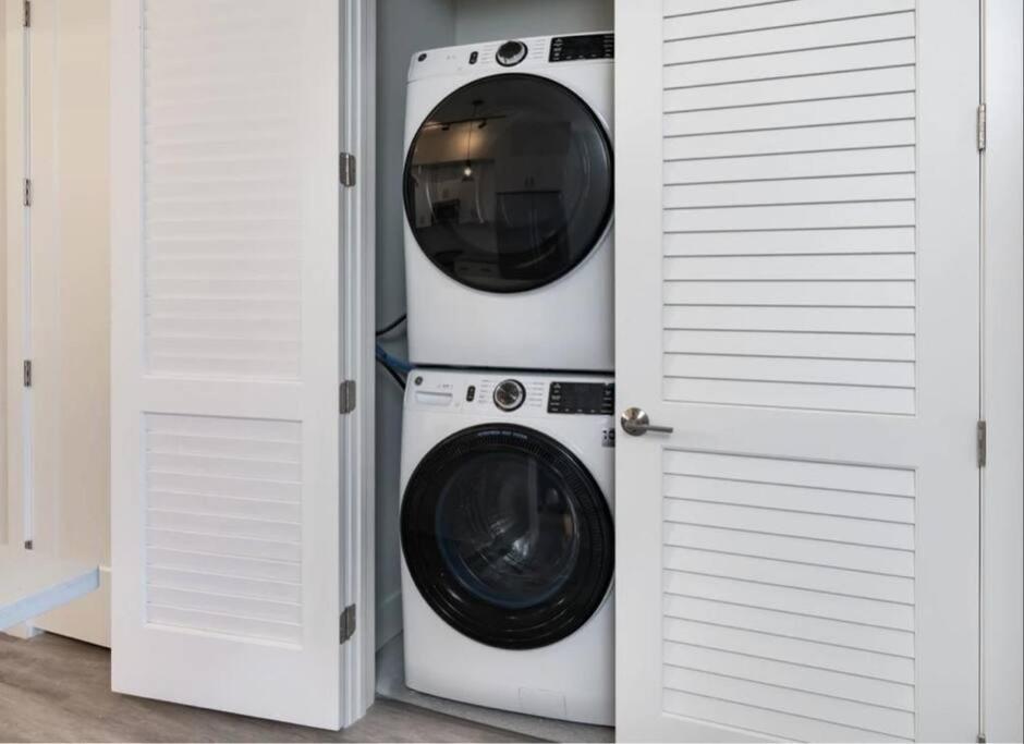 Luxe & Cozy 3Beds,2Rooms,Ev Gym Near Beaches&Downtown Wpb ウェストパームビーチ エクステリア 写真
